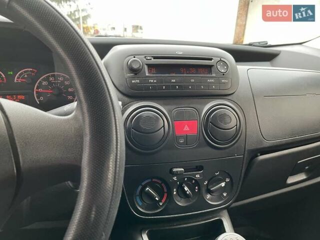 Черный Ситроен Nemo, объемом двигателя 1.25 л и пробегом 148 тыс. км за 6000 $, фото 35 на Automoto.ua