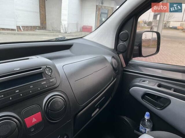 Черный Ситроен Nemo, объемом двигателя 1.25 л и пробегом 148 тыс. км за 6000 $, фото 41 на Automoto.ua