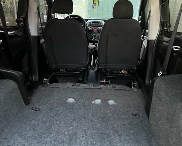 Черный Ситроен Nemo, объемом двигателя 1.25 л и пробегом 148 тыс. км за 6000 $, фото 18 на Automoto.ua