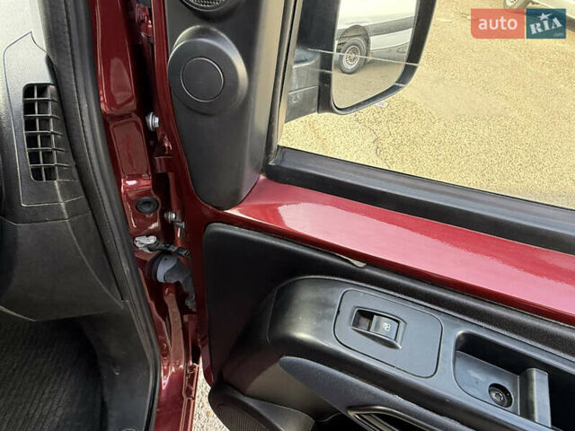 Красный Ситроен Nemo, объемом двигателя 1.3 л и пробегом 255 тыс. км за 4950 $, фото 16 на Automoto.ua