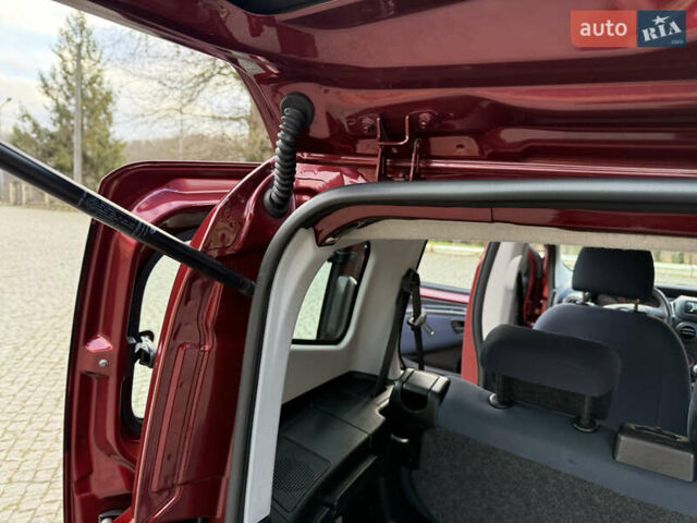 Червоний Сітроен Nemo, об'ємом двигуна 1.3 л та пробігом 256 тис. км за 5850 $, фото 53 на Automoto.ua