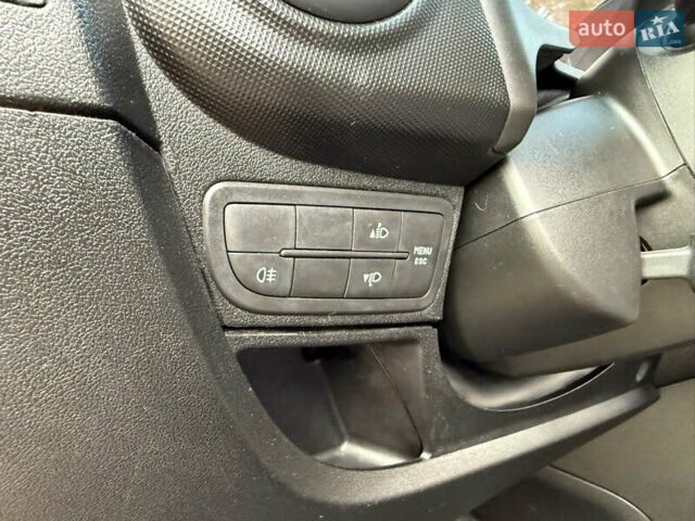 Червоний Сітроен Nemo, об'ємом двигуна 1.3 л та пробігом 256 тис. км за 5850 $, фото 43 на Automoto.ua