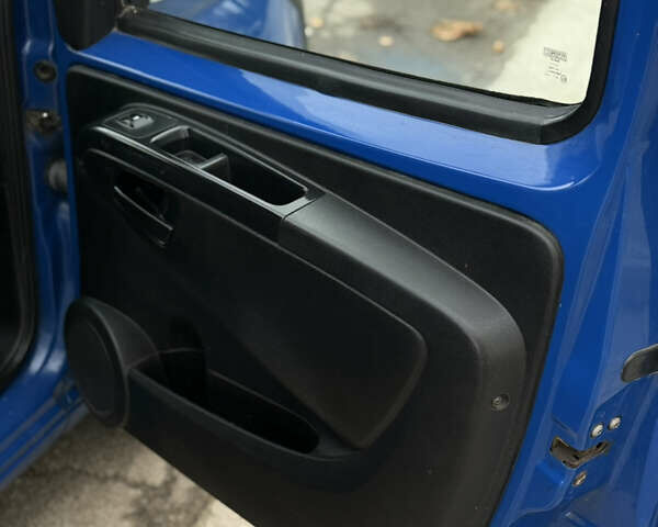 Ситроен Nemo, объемом двигателя 1.3 л и пробегом 250 тыс. км за 2800 $, фото 11 на Automoto.ua