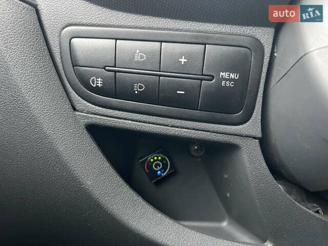 Сітроен Nemo, об'ємом двигуна 1.4 л та пробігом 190 тис. км за 3800 $, фото 10 на Automoto.ua