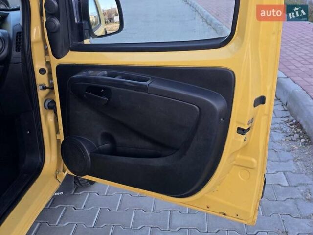 Жовтий Сітроен Nemo, об'ємом двигуна 1.3 л та пробігом 148 тис. км за 3999 $, фото 16 на Automoto.ua