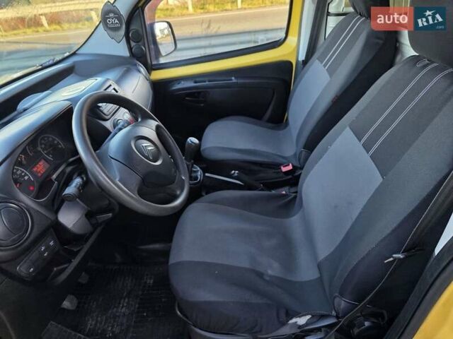 Жовтий Сітроен Nemo, об'ємом двигуна 1.3 л та пробігом 148 тис. км за 3999 $, фото 22 на Automoto.ua