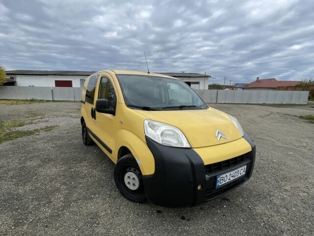 Желтый Ситроен Nemo, объемом двигателя 1.4 л и пробегом 235 тыс. км за 3900 $, фото 1 на Automoto.ua