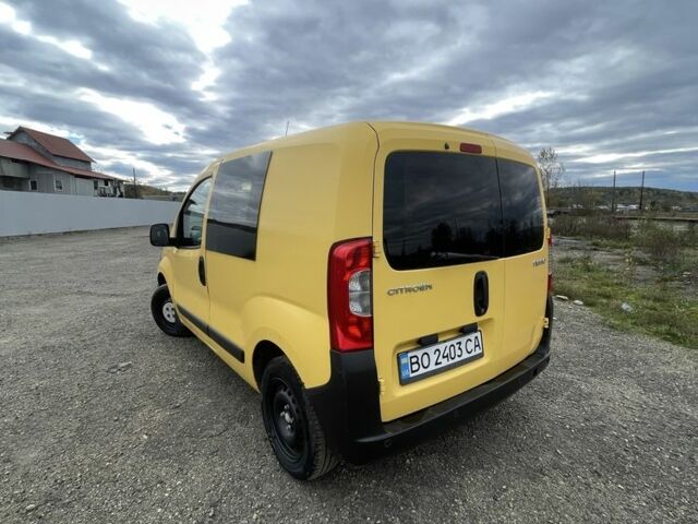 Желтый Ситроен Nemo, объемом двигателя 1.4 л и пробегом 235 тыс. км за 3900 $, фото 2 на Automoto.ua
