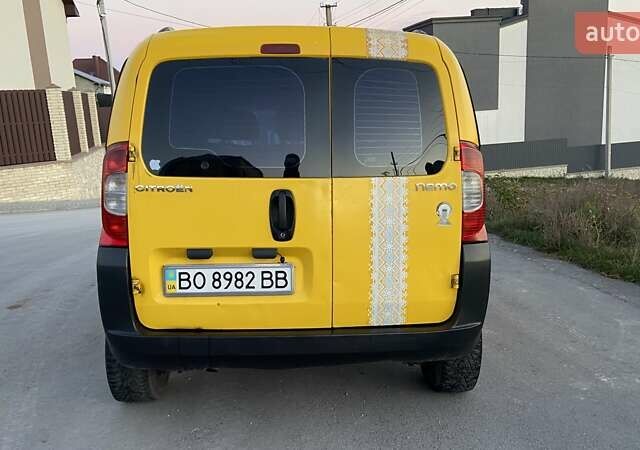 Желтый Ситроен Nemo, объемом двигателя 1.4 л и пробегом 520 тыс. км за 3600 $, фото 6 на Automoto.ua
