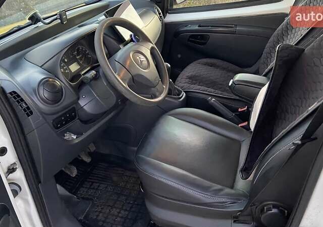 Желтый Ситроен Nemo, объемом двигателя 1.4 л и пробегом 520 тыс. км за 3600 $, фото 10 на Automoto.ua