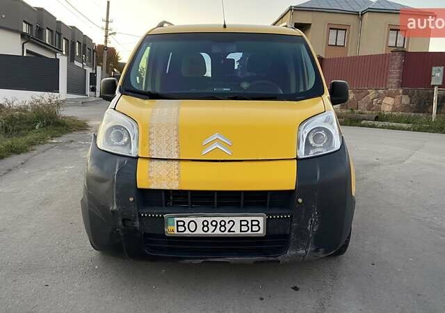 Желтый Ситроен Nemo, объемом двигателя 1.4 л и пробегом 520 тыс. км за 3600 $, фото 7 на Automoto.ua