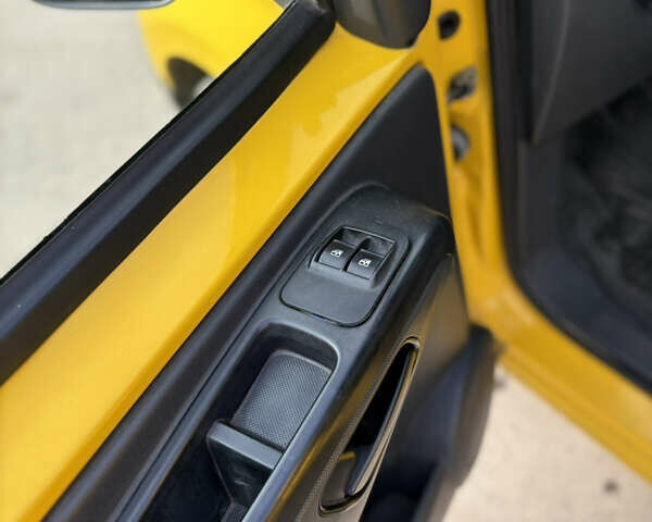 Ситроен Nemo 2009 в Ровно на Automoto.ua Желтый Ситроен Nemo, объемом двигателя 1.4 л и пробегом 253 тыс. км за 4200 $, фото 14 на Automoto.ua