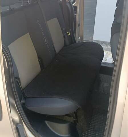 Сітроен Nemo 2011 у Тернополі на Automoto.ua Сірий Сітроен Nemo, об'ємом двигуна 1.25 л та пробігом 178 тис. км за 6200 $, фото 17 на Automoto.ua