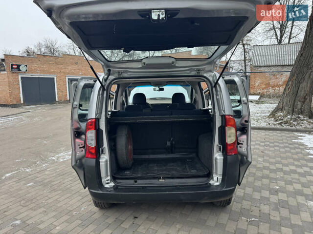 Серый Ситроен Nemo, объемом двигателя 1.36 л и пробегом 295 тыс. км за 4500 $, фото 27 на Automoto.ua