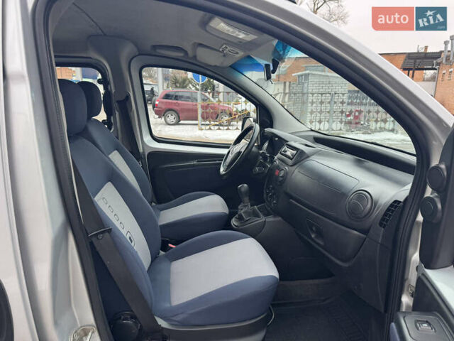 Серый Ситроен Nemo, объемом двигателя 1.36 л и пробегом 295 тыс. км за 4500 $, фото 23 на Automoto.ua