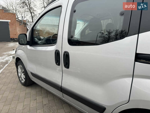 Серый Ситроен Nemo, объемом двигателя 1.36 л и пробегом 295 тыс. км за 4500 $, фото 13 на Automoto.ua