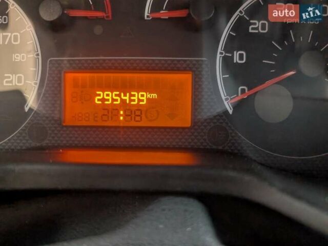 Сірий Сітроен Nemo, об'ємом двигуна 1.36 л та пробігом 295 тис. км за 3600 $, фото 19 на Automoto.ua