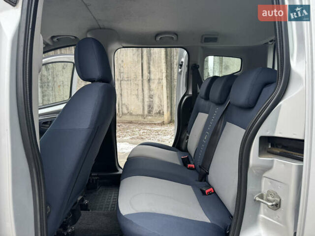 Серый Ситроен Nemo, объемом двигателя 1.36 л и пробегом 295 тыс. км за 4500 $, фото 26 на Automoto.ua