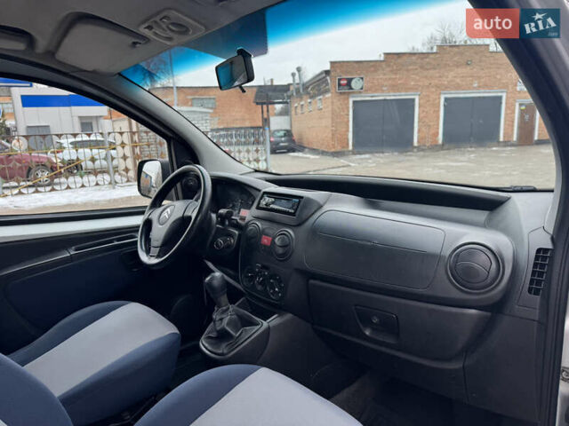 Серый Ситроен Nemo, объемом двигателя 1.36 л и пробегом 295 тыс. км за 4500 $, фото 24 на Automoto.ua