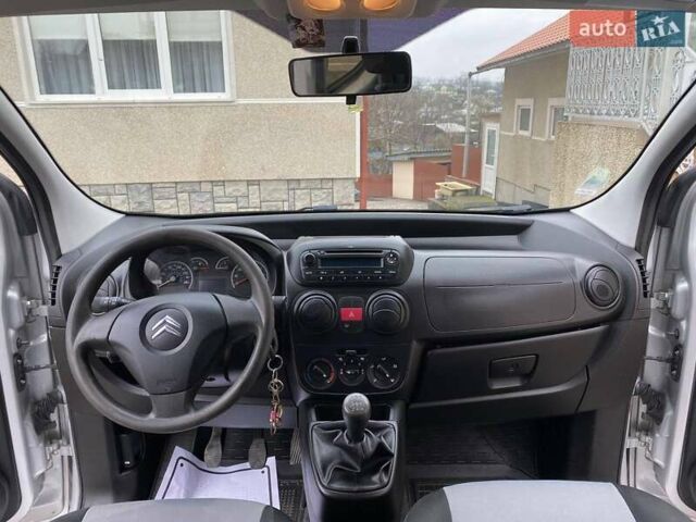 Серый Ситроен Nemo, объемом двигателя 1.2 л и пробегом 177 тыс. км за 6000 $, фото 8 на Automoto.ua