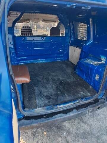 Синій Сітроен Nemo, об'ємом двигуна 1.4 л та пробігом 332 тис. км за 3200 $, фото 4 на Automoto.ua