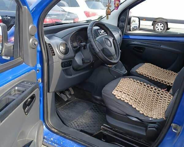 Синій Сітроен Nemo, об'ємом двигуна 1.4 л та пробігом 450 тис. км за 2600 $, фото 5 на Automoto.ua