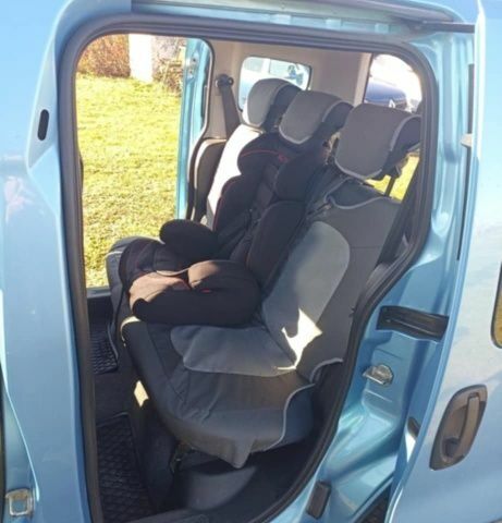 Синій Сітроен Nemo, об'ємом двигуна 1.4 л та пробігом 144 тис. км за 5000 $, фото 6 на Automoto.ua