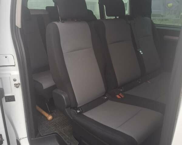 Белый Ситроен Space Tourer, объемом двигателя 2 л и пробегом 176 тыс. км за 21000 $, фото 10 на Automoto.ua