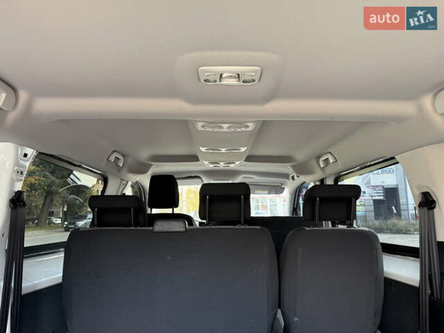 Белый Ситроен Space Tourer, объемом двигателя 2 л и пробегом 185 тыс. км за 15500 $, фото 11 на Automoto.ua