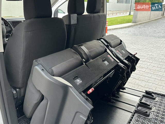 Белый Ситроен Space Tourer, объемом двигателя 2 л и пробегом 11 тыс. км за 43000 $, фото 41 на Automoto.ua