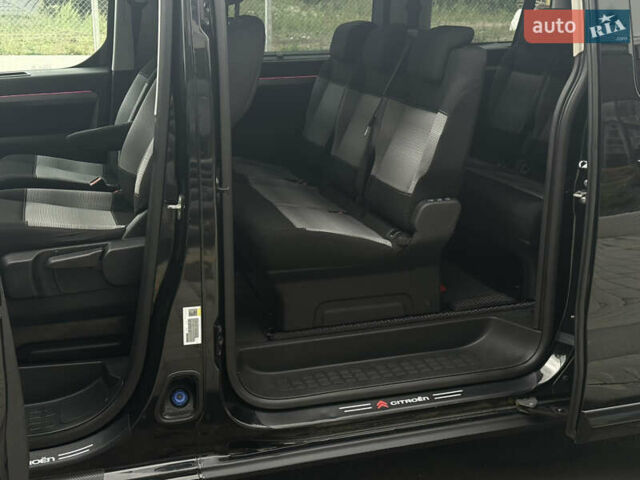 Черный Ситроен Space Tourer, объемом двигателя 1.6 л и пробегом 190 тыс. км за 20900 $, фото 19 на Automoto.ua