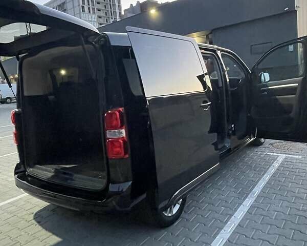 Черный Ситроен Space Tourer, объемом двигателя 2 л и пробегом 228 тыс. км за 29000 $, фото 9 на Automoto.ua