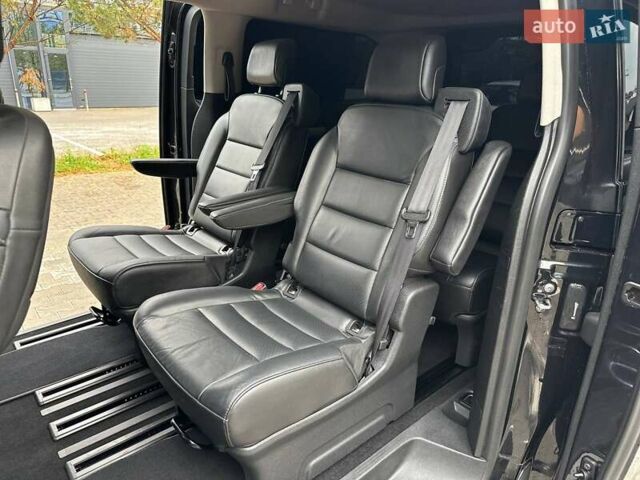 Черный Ситроен Space Tourer, объемом двигателя 2 л и пробегом 215 тыс. км за 27500 $, фото 6 на Automoto.ua