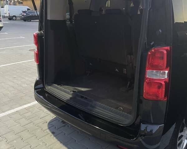 Черный Ситроен Space Tourer, объемом двигателя 2 л и пробегом 228 тыс. км за 29000 $, фото 2 на Automoto.ua