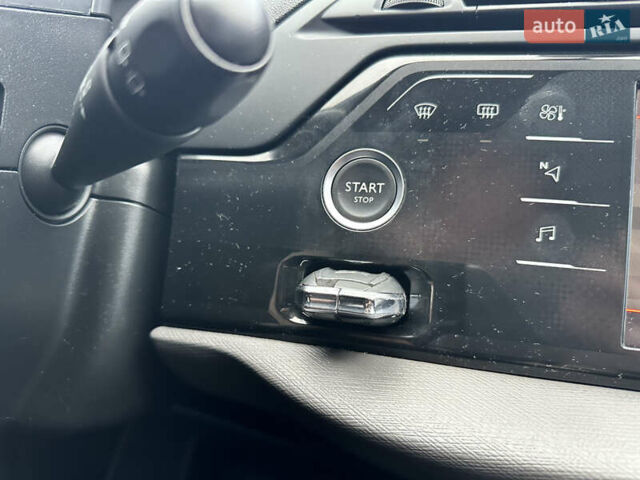 Сітроен Space Tourer 2018 у Вінниці на Automoto.ua Чорний Сітроен Space Tourer, об'ємом двигуна 2 л та пробігом 190 тис. км за 15555 $, фото 52 на Automoto.ua