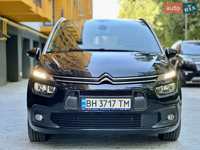 Черный Ситроен Space Tourer, объемом двигателя 2 л и пробегом 188 тыс. км за 15450 $, фото 23 на Automoto.ua