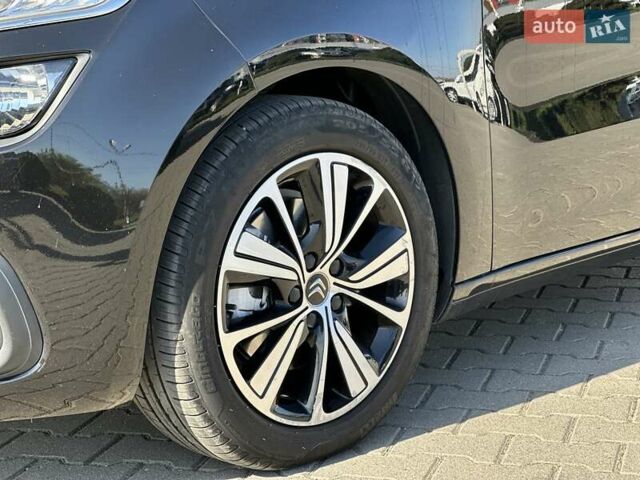 Черный Ситроен Space Tourer, объемом двигателя 2 л и пробегом 187 тыс. км за 16047 $, фото 22 на Automoto.ua