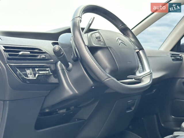Сітроен Space Tourer 2018 у Вінниці на Automoto.ua Чорний Сітроен Space Tourer, об'ємом двигуна 2 л та пробігом 190 тис. км за 15555 $, фото 41 на Automoto.ua