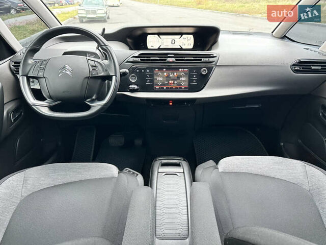 Сітроен Space Tourer 2018 у Вінниці на Automoto.ua Чорний Сітроен Space Tourer, об'ємом двигуна 2 л та пробігом 190 тис. км за 15555 $, фото 63 на Automoto.ua