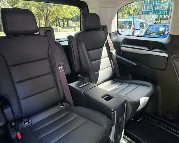Черный Ситроен Space Tourer, объемом двигателя 2 л и пробегом 129 тыс. км за 28000 $, фото 21 на Automoto.ua