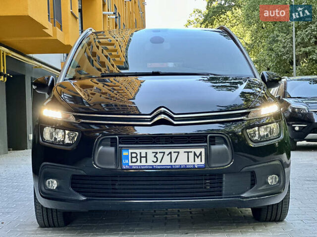 Черный Ситроен Space Tourer, объемом двигателя 2 л и пробегом 188 тыс. км за 15450 $, фото 24 на Automoto.ua