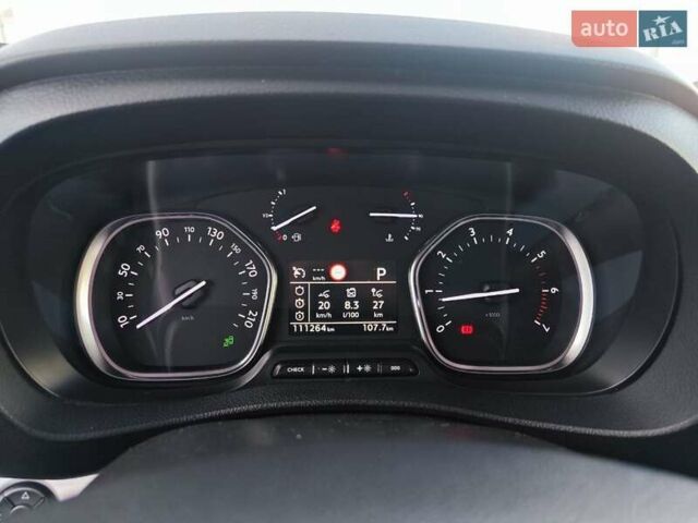 Черный Ситроен Space Tourer, объемом двигателя 2 л и пробегом 111 тыс. км за 31990 $, фото 24 на Automoto.ua