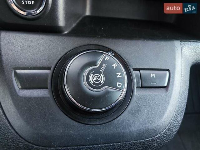 Черный Ситроен Space Tourer, объемом двигателя 2 л и пробегом 111 тыс. км за 31990 $, фото 28 на Automoto.ua