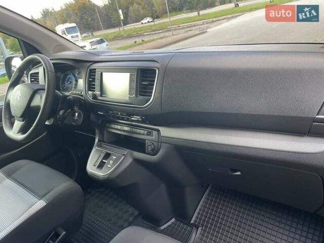 Черный Ситроен Space Tourer, объемом двигателя 0 л и пробегом 44 тыс. км за 24950 $, фото 19 на Automoto.ua