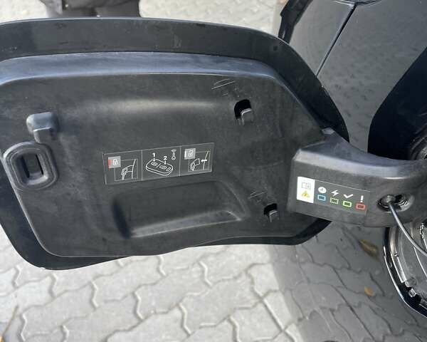Черный Ситроен Space Tourer, объемом двигателя 0 л и пробегом 44 тыс. км за 24950 $, фото 43 на Automoto.ua