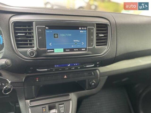 Черный Ситроен Space Tourer, объемом двигателя 0 л и пробегом 44 тыс. км за 24950 $, фото 21 на Automoto.ua