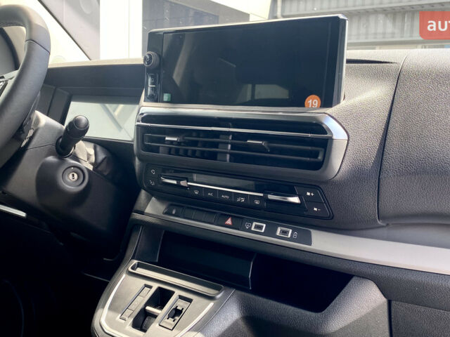 Сітроен Space Tourer, об'ємом двигуна 2 л та пробігом 0 тис. км за 46417 $, фото 27 на Automoto.ua