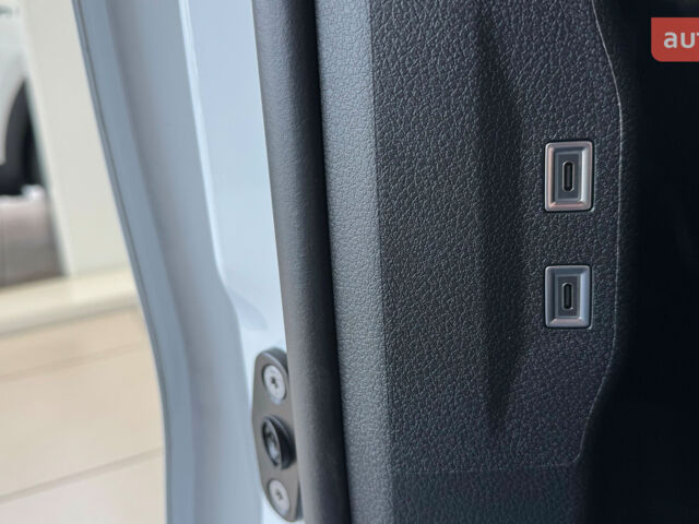 Ситроен Space Tourer, объемом двигателя 2 л и пробегом 0 тыс. км за 43913 $, фото 43 на Automoto.ua