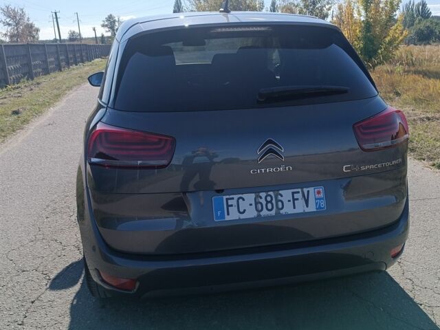 Ситроен Space Tourer 2019 в Броварах на Automoto.ua Серый Ситроен Space Tourer, объемом двигателя 0 л и пробегом 164 тыс. км за 14700 $, фото 6 на Automoto.ua