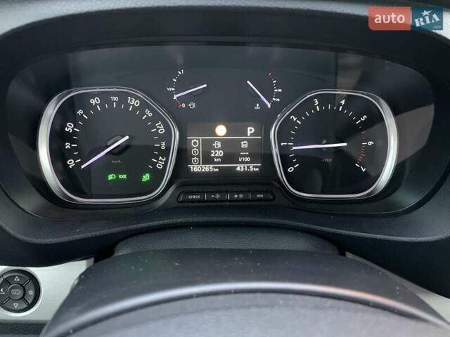 Сітроен Space Tourer 2018 у Белой Церкве на Automoto.ua Сірий Сітроен Space Tourer, об'ємом двигуна 2 л та пробігом 160 тис. км за 32000 $, фото 13 на Automoto.ua